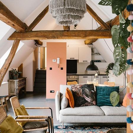 Appartement le Grenier in hoeve tussen Bilzen en Maastricht Buitenkant foto